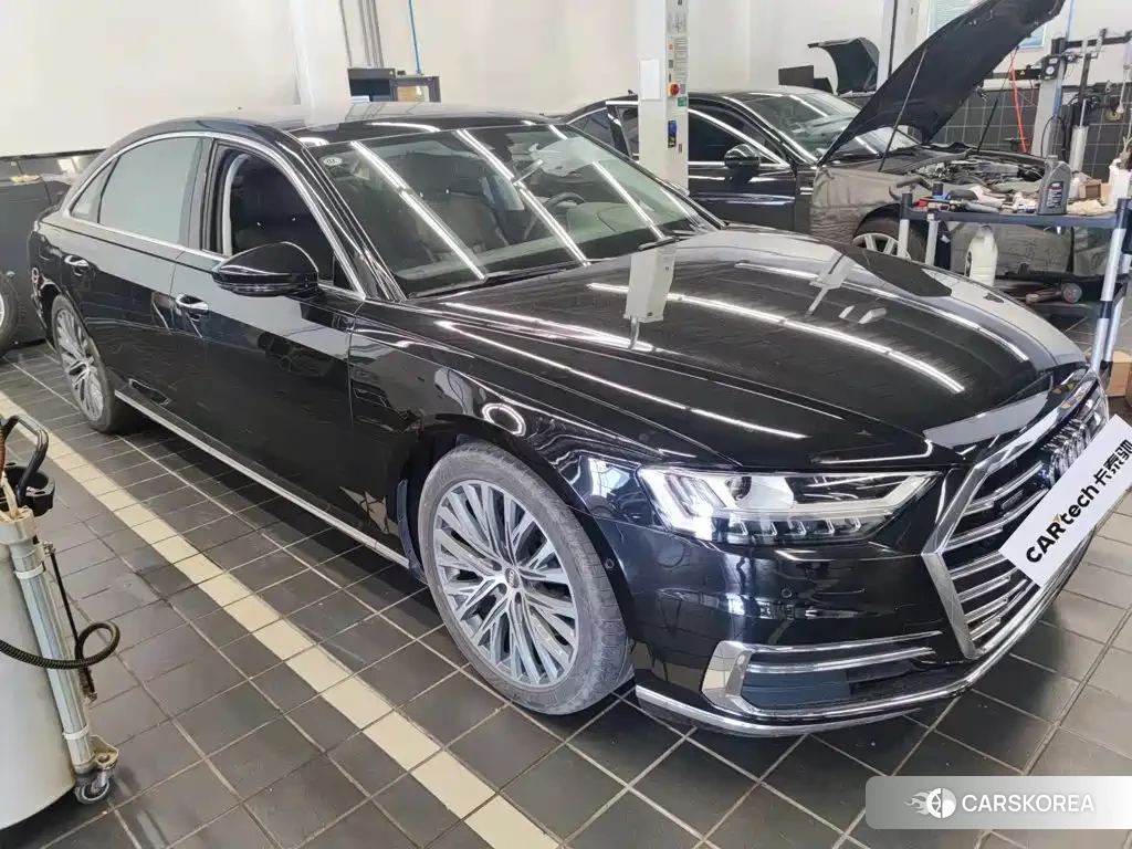 Audi A8 2020 Черный из Китая, фото 3