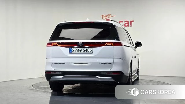 Kia Carnival 4th generation id 4642014 из Кореи 23