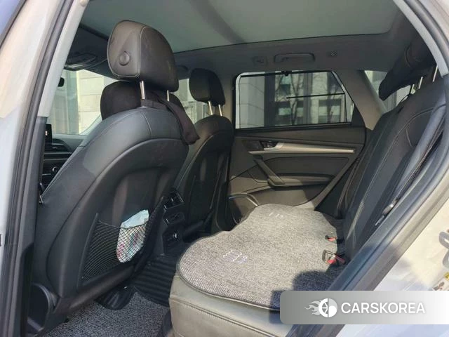 Audi Q5L 2021 Белый из Китая, фото 3