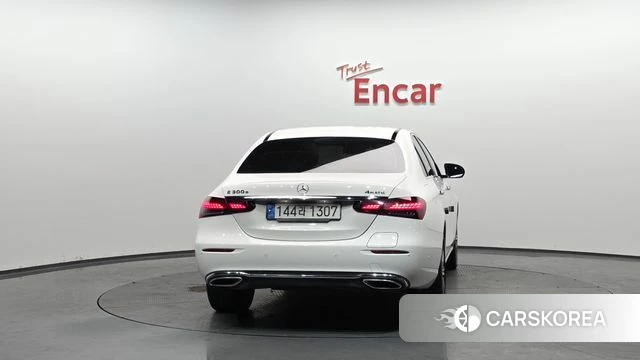 Mercedes-Benz E-Class W213 id 3858996 из Кореи 13