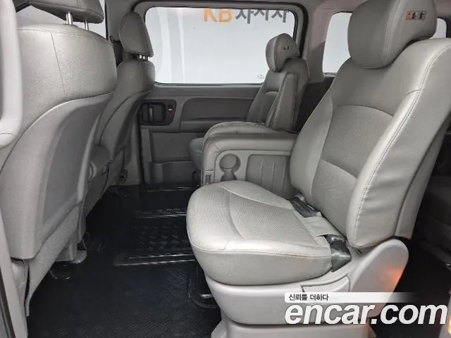 Hyundai The New Grand Starex id 2630404 из Кореи 11