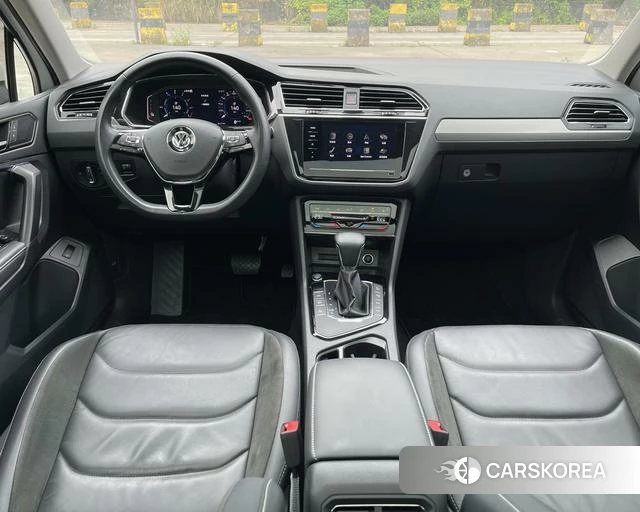 Volkswagen Tiguan L PHEV id 4228544 из Китая 23