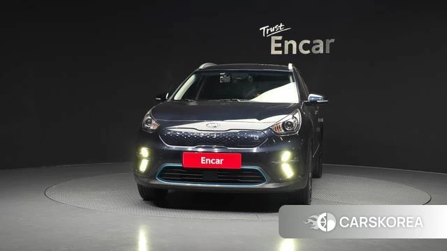 Kia Niro EV id 3879315 из Кореи 13