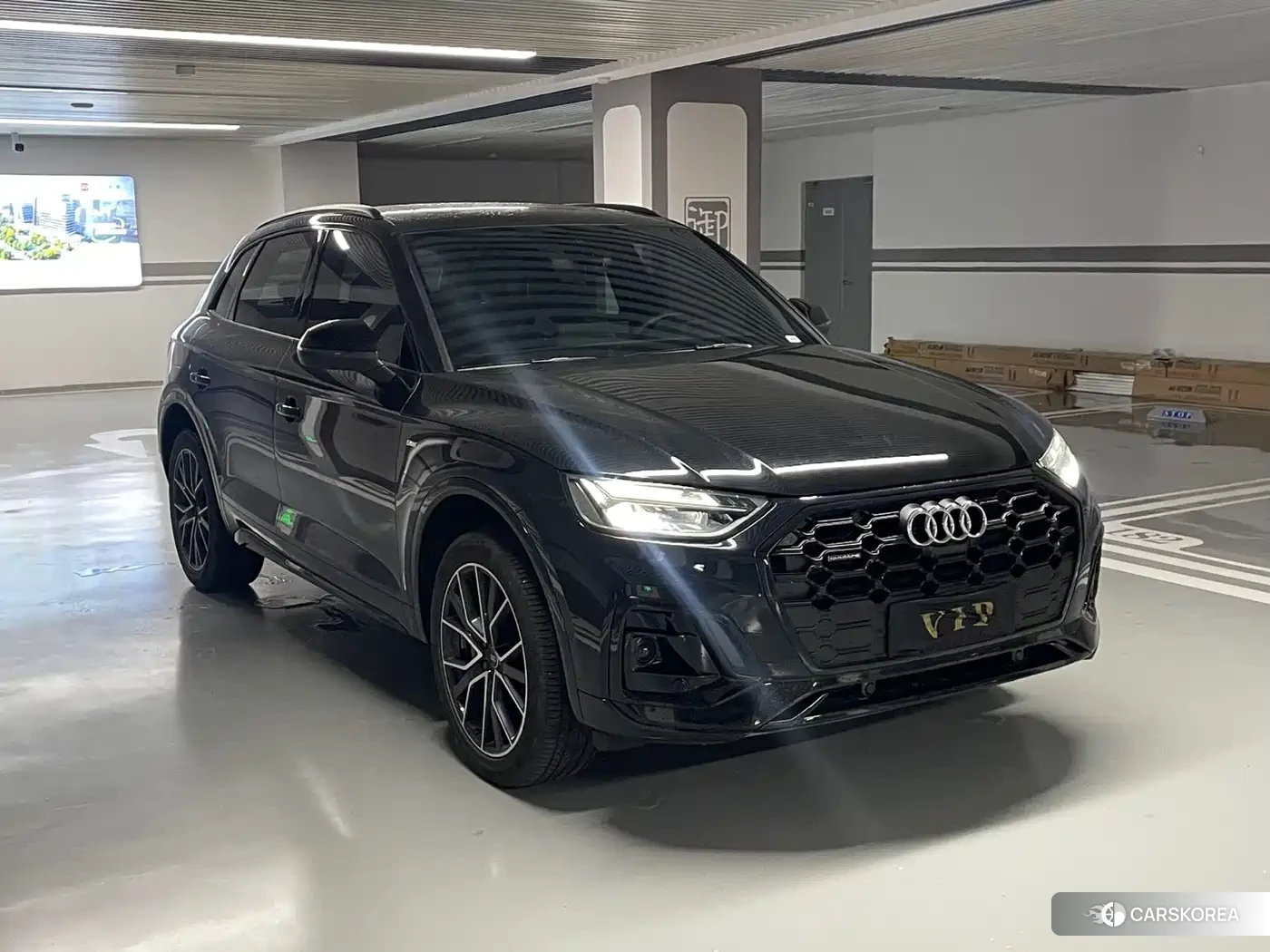 Audi Q5L id 4547504 из Китая 22