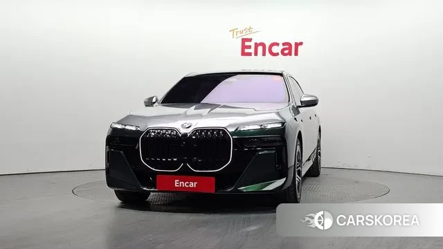 BMW 7 Series (G70) id 3436878 из Кореи 13