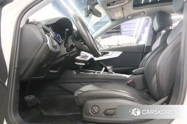 Audi A4L id 4341609 из Китая 8