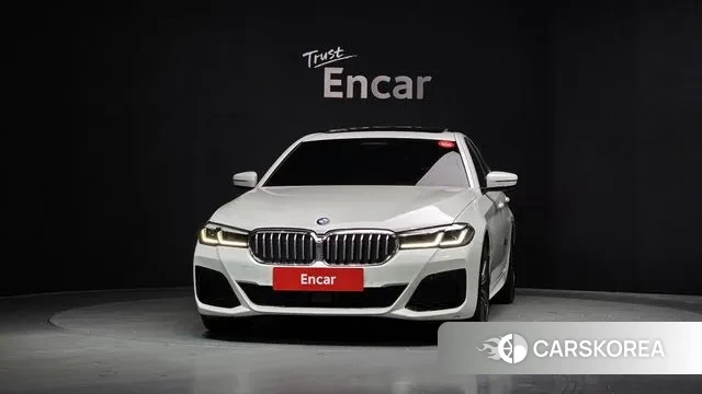 BMW 5 Series (G30) id 3487534 из Кореи 13