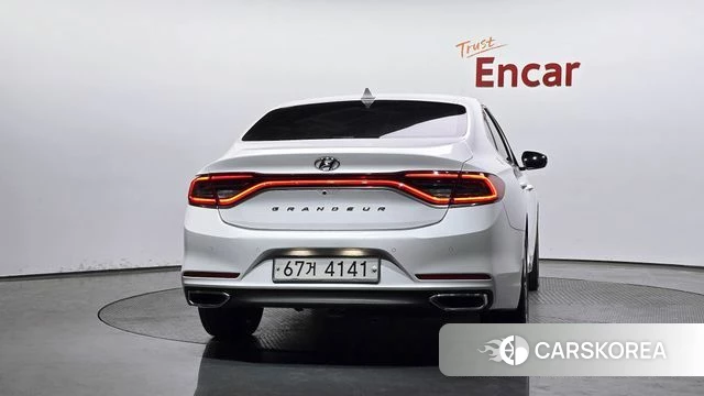 Hyundai Grandeur IG id 4245955 из Кореи 23