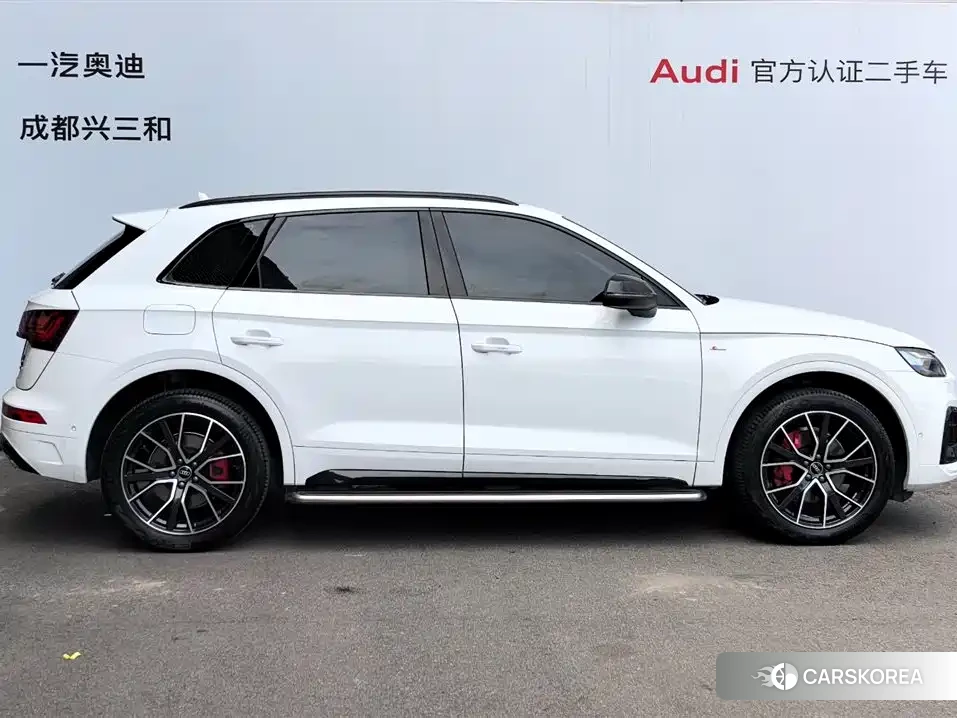 Audi Q5L id 4589106 из Китая 13