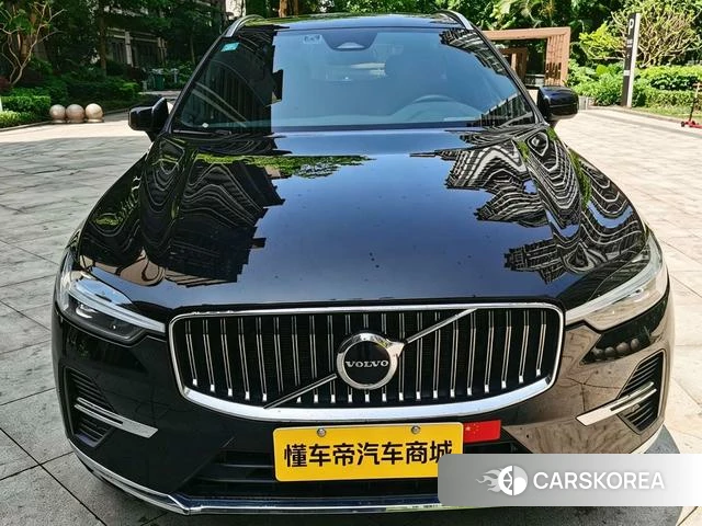 Volvo XC60 2025 Черный из Китая, фото 3