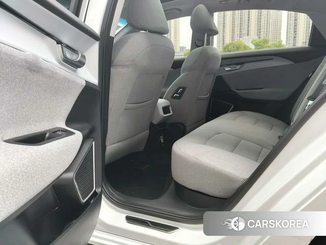 Geely Geometry A id 4211876 из Китая 13