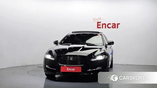 Jaguar All New XJ id 3325197 из Кореи 13