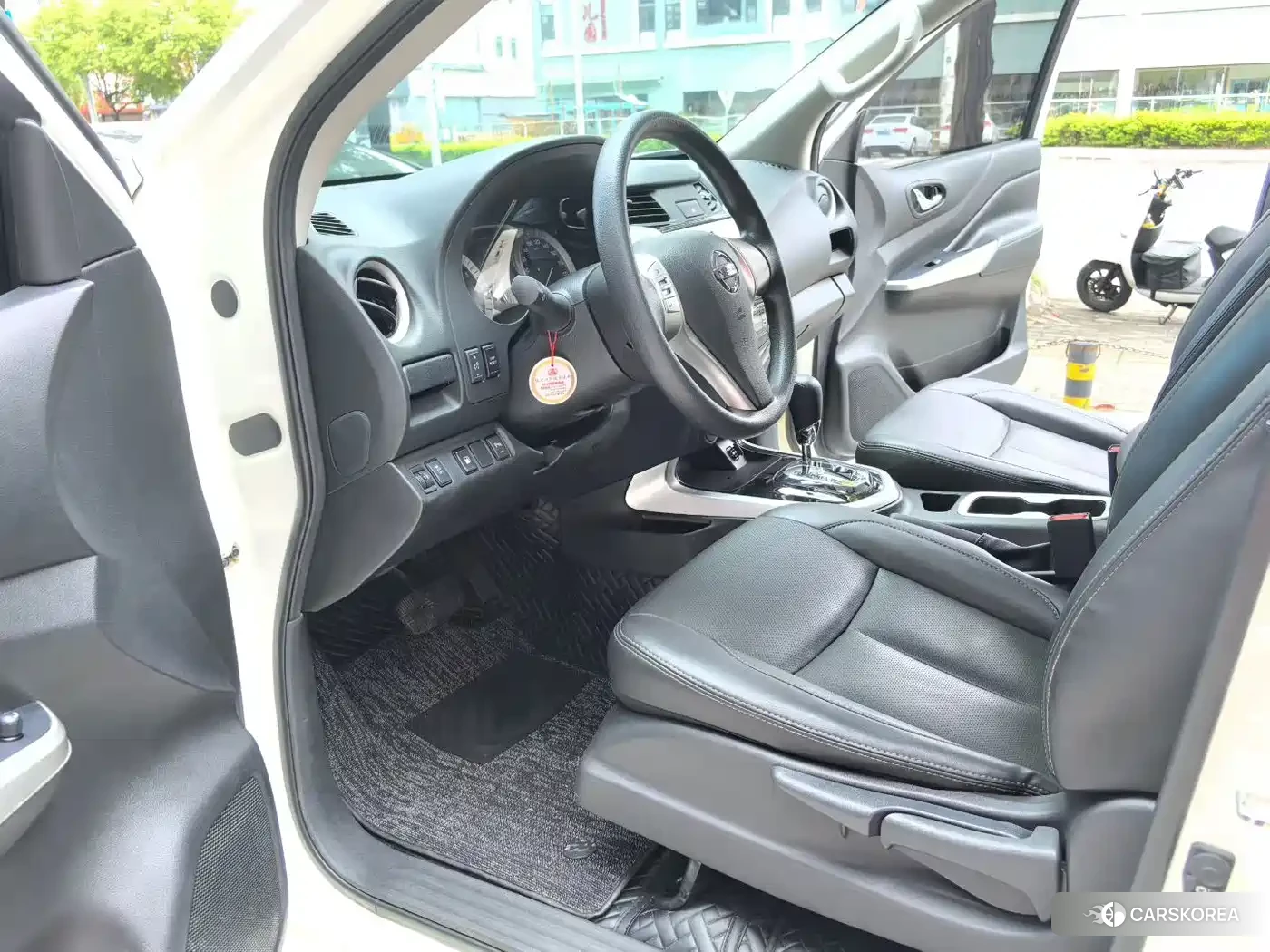 Nissan Terra 2023 Белый из Китая, фото 3