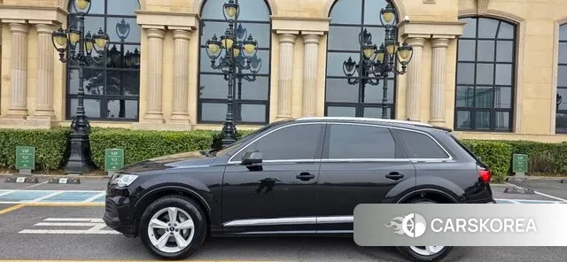 Audi Q7 (4M) id 3746371 из Кореи 8