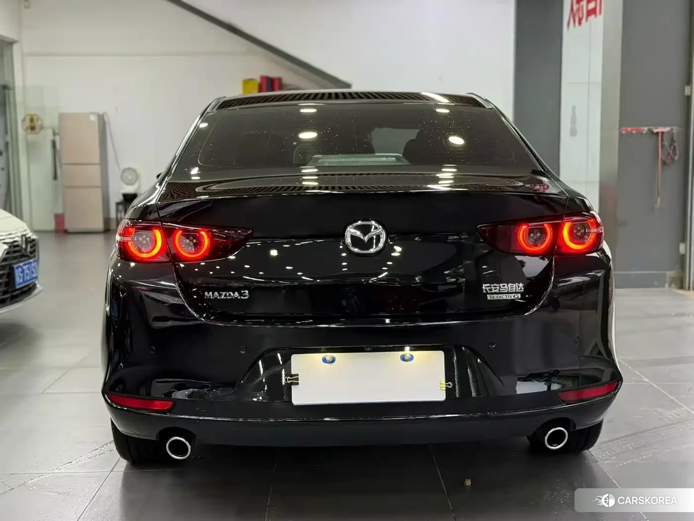 Mazda 3 2024 Черный из Китая, фото 3