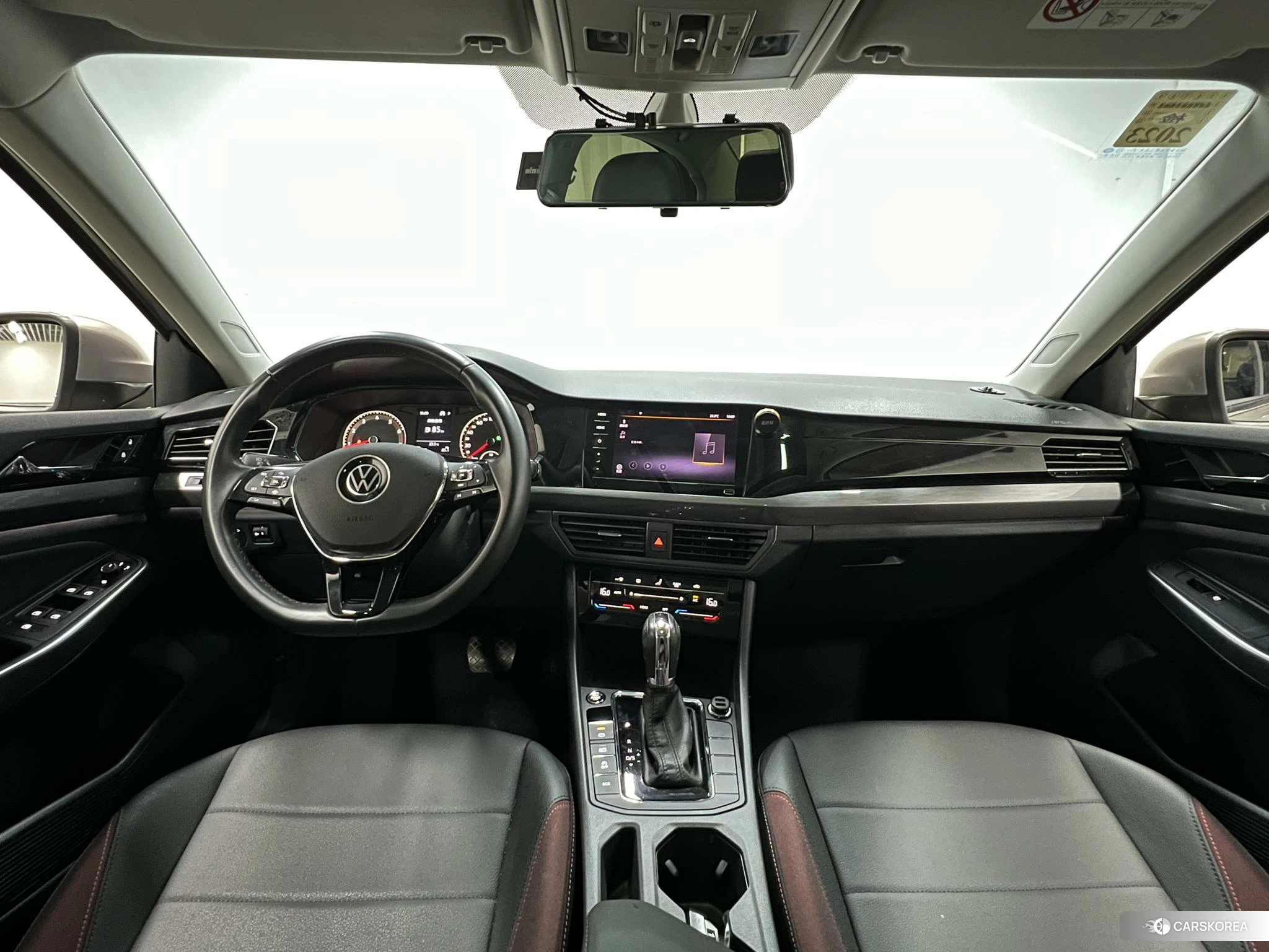 Volkswagen Bora id 4426507 из Китая 13