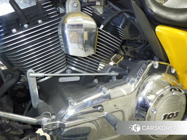 Engine photo