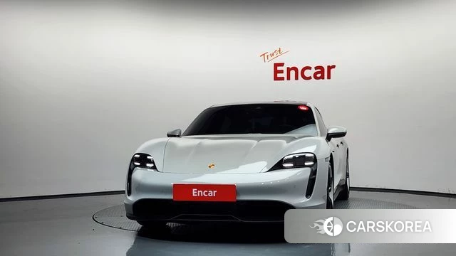 Porsche Taycan id 4855036 из Кореи 23