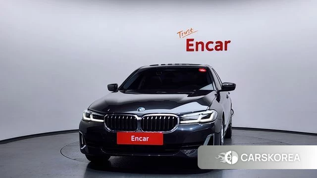 BMW 5 Series (G30) id 4195500 из Кореи 23