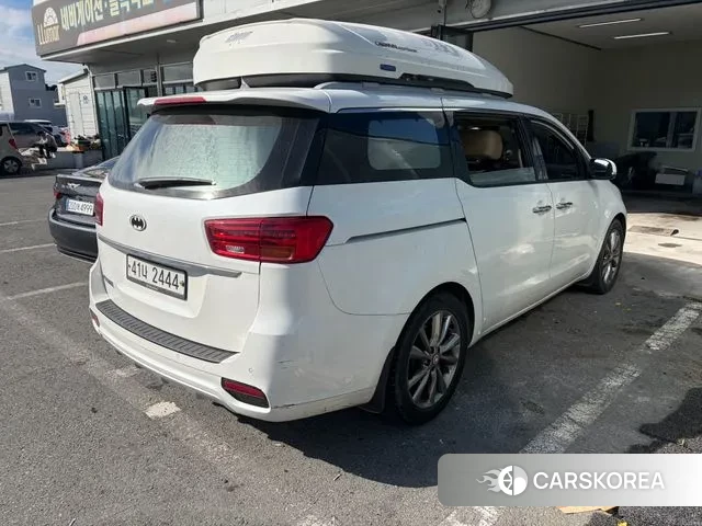 Kia The New Carnival 2018 Белый из Кореи, фото 6