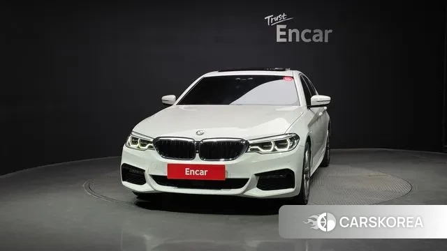 BMW 5 Series (G30) id 3275193 из Кореи 13