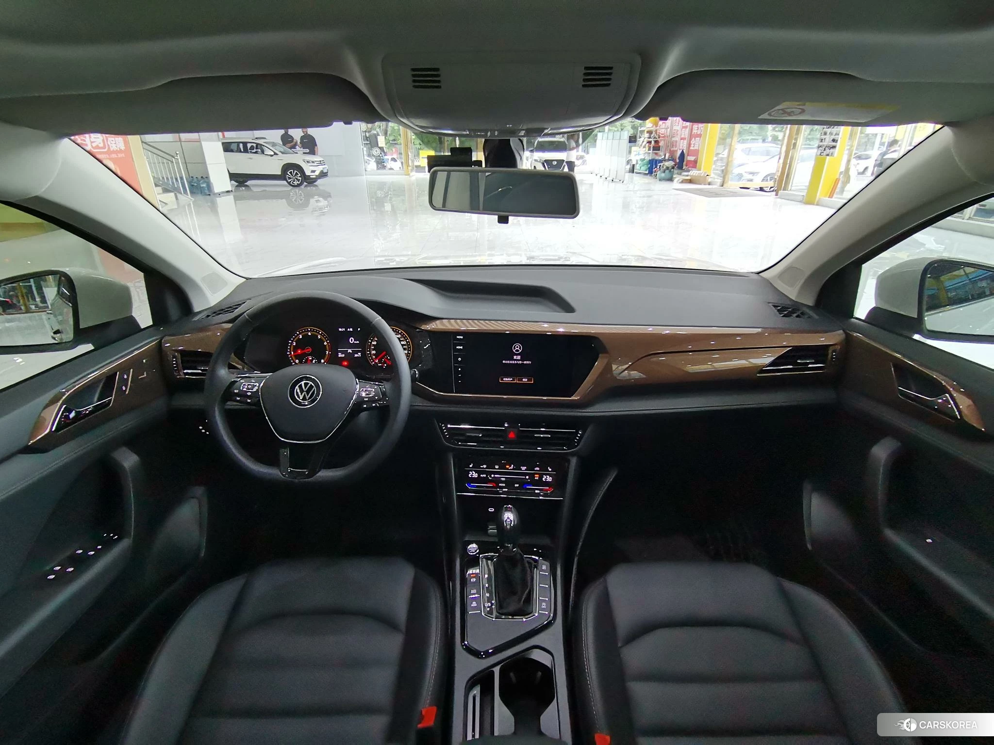 Volkswagen Tuyue id 4492899 из Китая 18