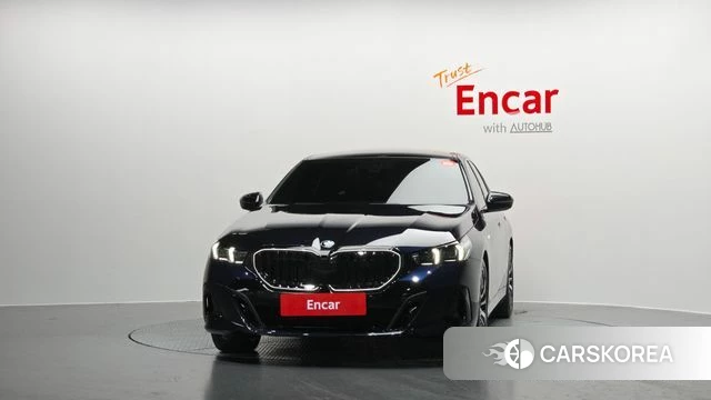 BMW 5 Series (G60) id 4570970 из Кореи 23