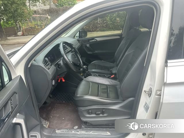 Volkswagen Tiguan L PHEV 2021 Белый из Китая, фото 3