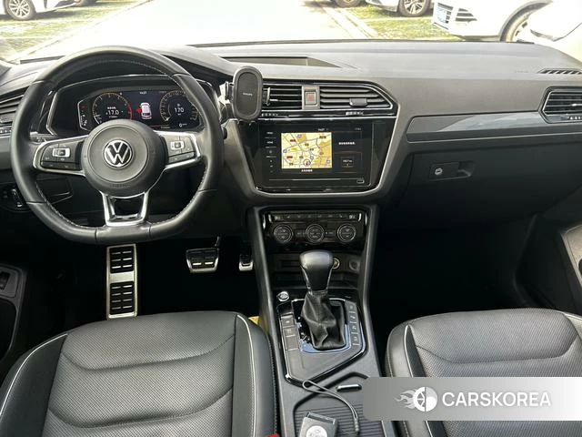 Volkswagen Tiguan L 2021 Белый из Китая, фото 3