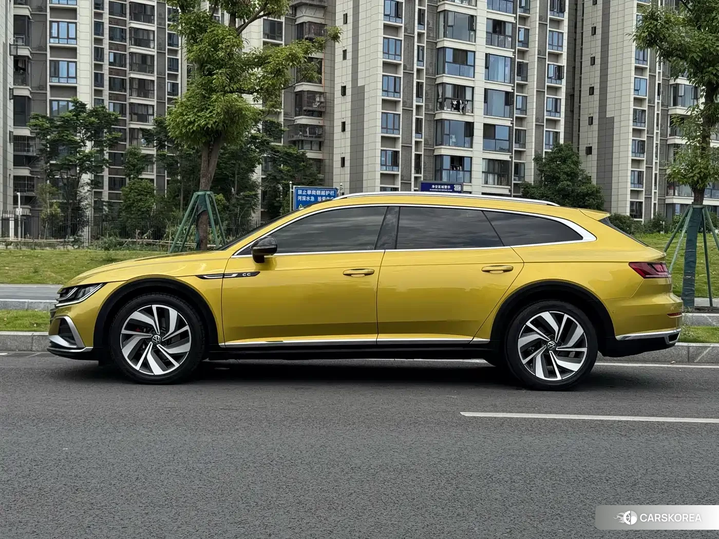 Volkswagen FAW-Volkswagen CC id 4546569 из Китая 11