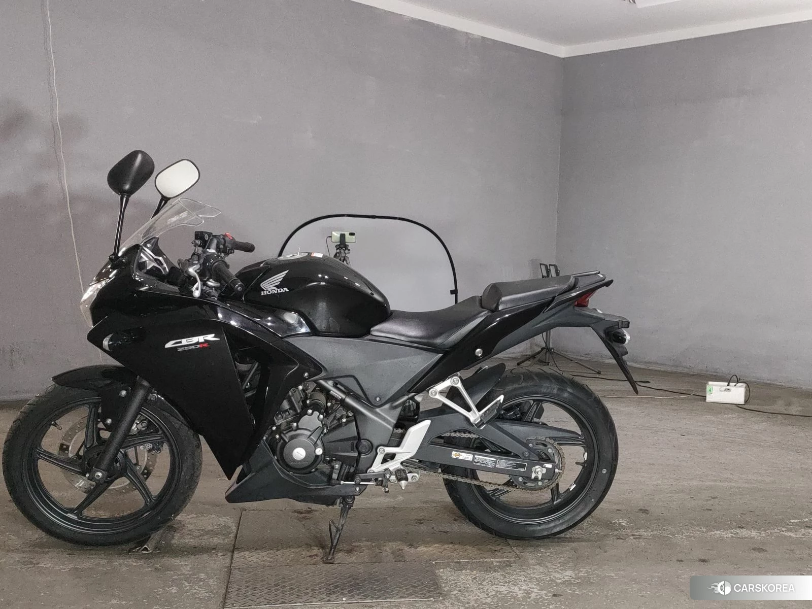 Проданный Honda CBR250R id 3947400 из Японии