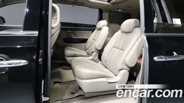 Kia The New Carnival id 2655530 из Кореи 13