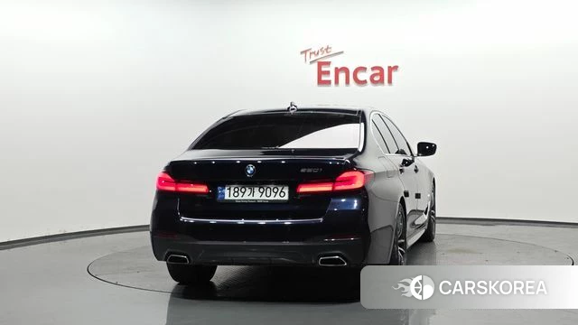 BMW 5 Series (G30) id 4249158 из Кореи 23
