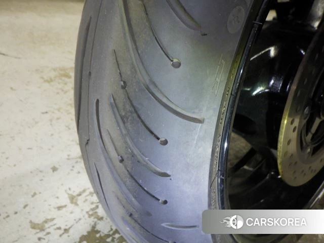 Suzuki GSX1300R HAYABUSA id 4205969 из Японии 23