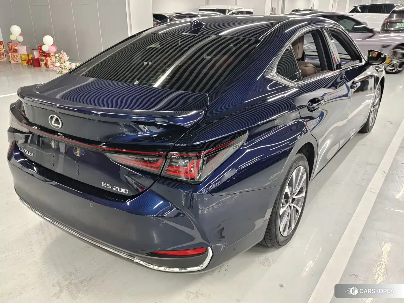 Lexus ES id 4617132 из Китая 7