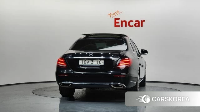 Mercedes-Benz E-Class W213 id 3796381 из Кореи 13