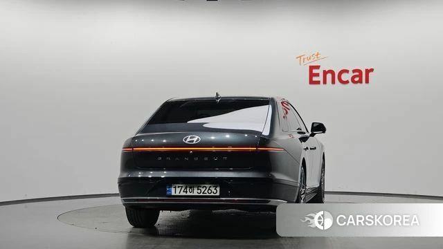Hyundai Grandeur (GN7) id 4178353 из Кореи 13