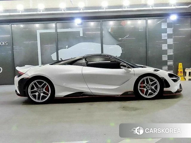 McLaren 765LT id 3953595 из Кореи 13