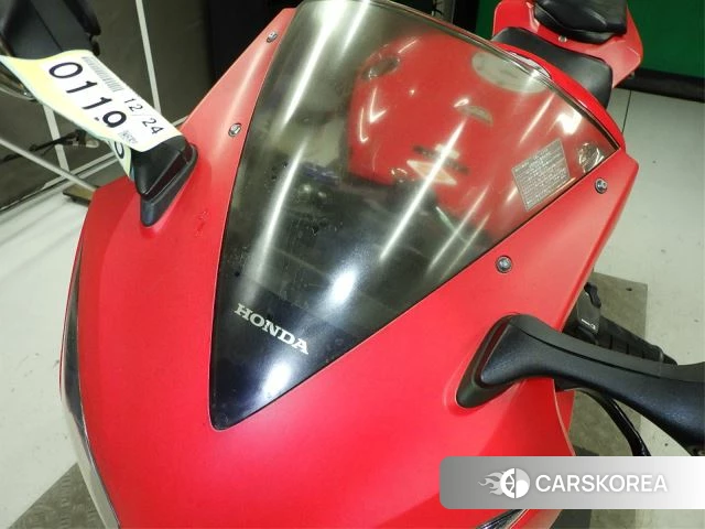 Проданный Honda CBR1000RR ABS id 3994928 из Японии, фото 17