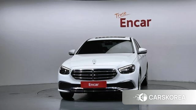 Mercedes-Benz E-Class W213 id 4707312 из Кореи 12