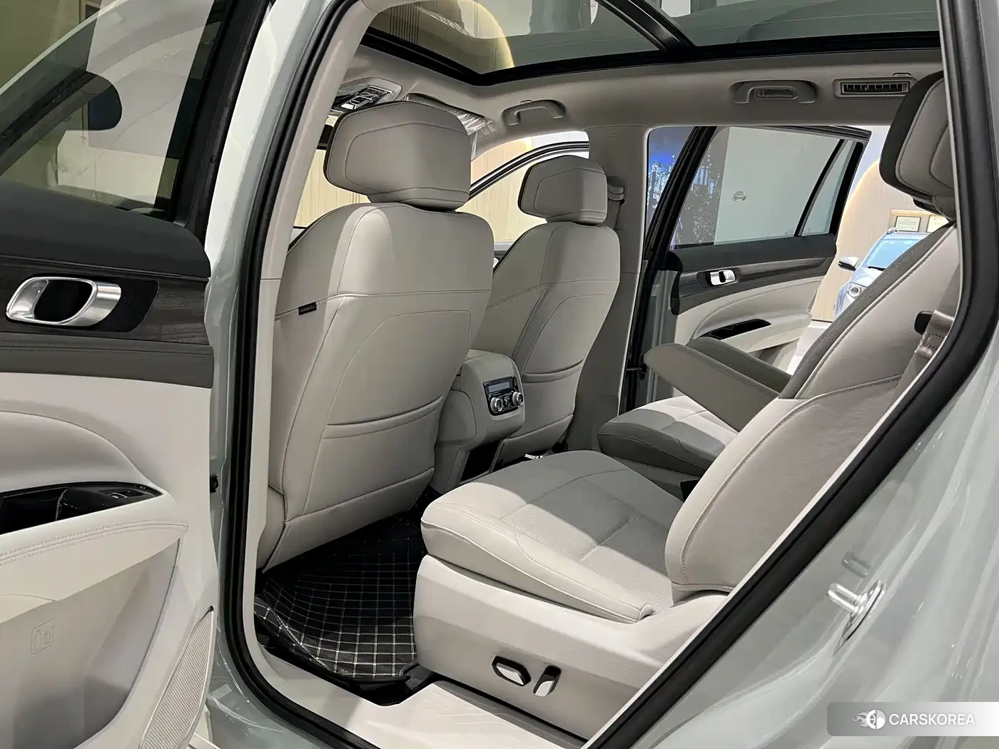 Ford Lingyu New Energy id 4570557 из Китая 11