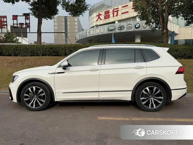 Volkswagen Tiguan L 2021 Белый из Китая, фото 3