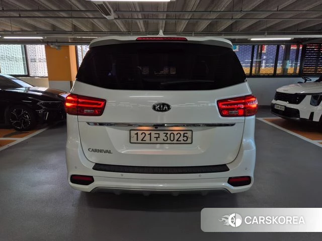 Kia The New Carnival id 4776414 из Кореи 13