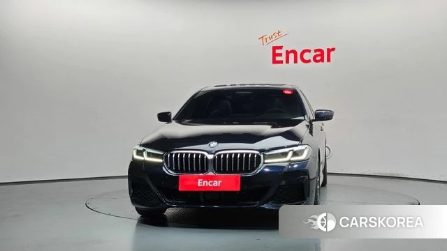 BMW 5 Series (G30) id 4783626 из Кореи 13