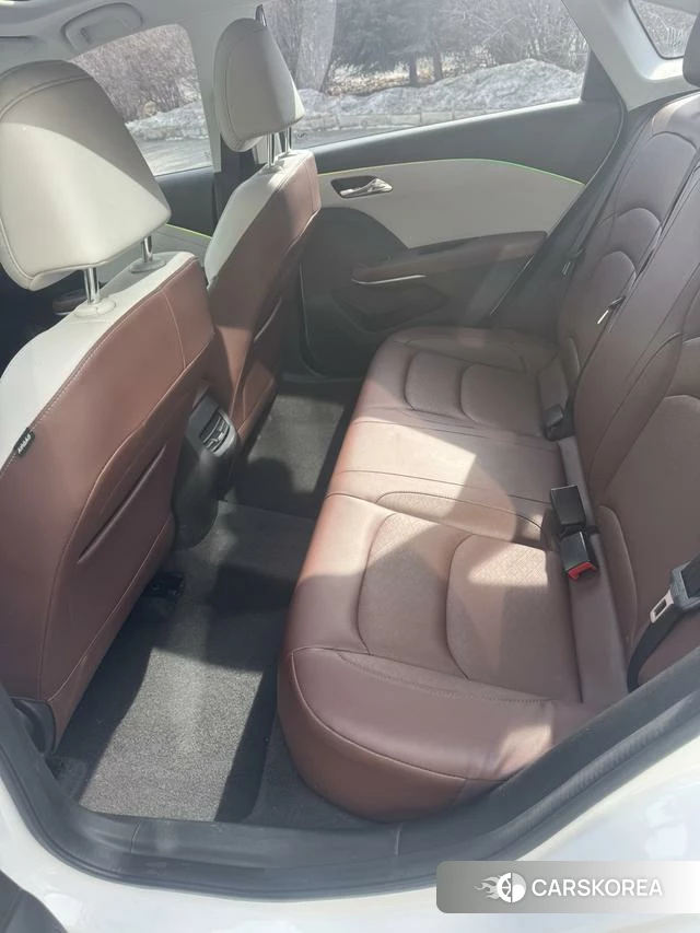 Chevrolet Cruze 2023 Белый из Китая, фото 5