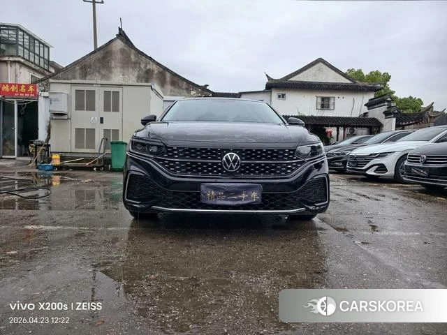 Volkswagen Passat 2022 Черный из Китая, фото 3