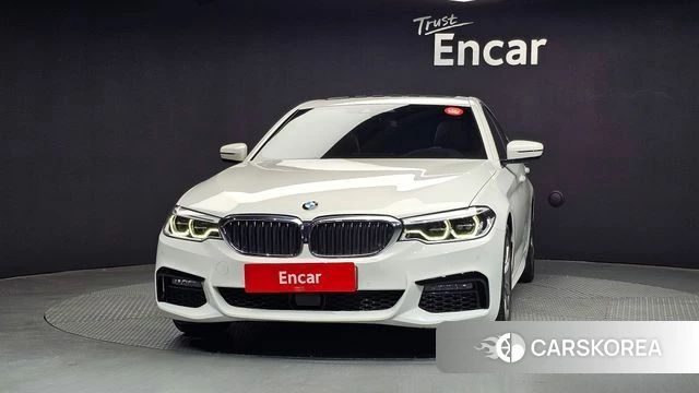 BMW 5 Series (G30) id 4294658 из Кореи 23