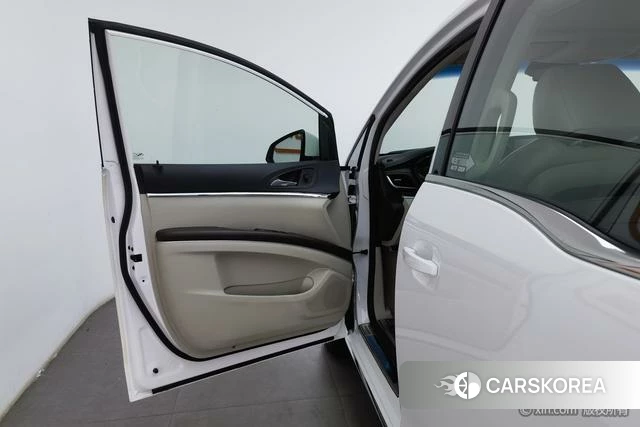 Buick GL8 id 4207094 из Китая 18