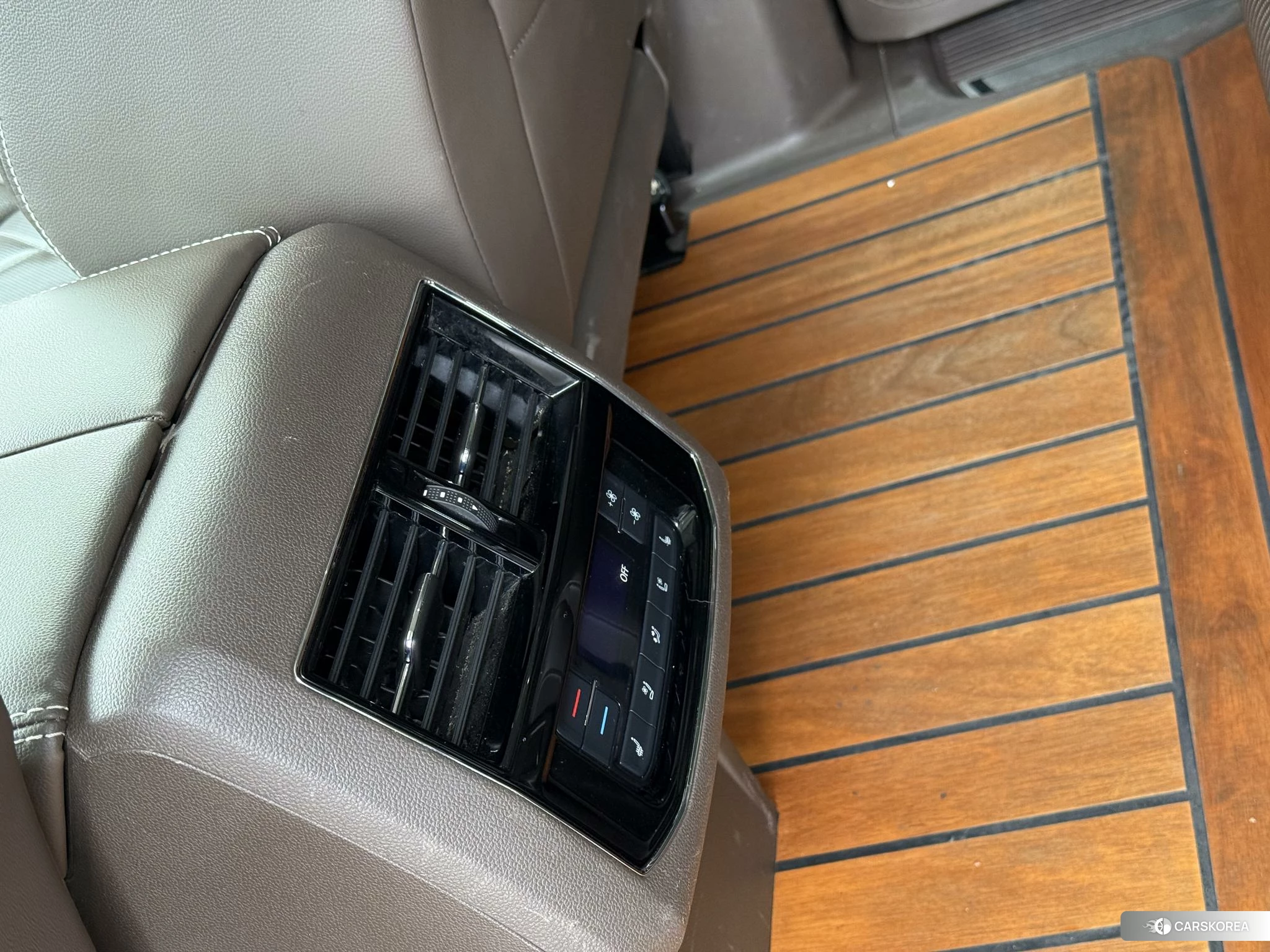Volkswagen Weiran id 4467859 из Китая 9