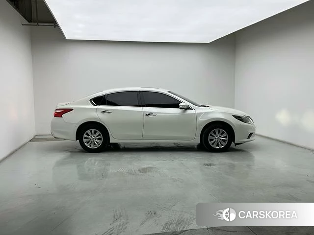 Nissan Teana id 4212746 из Китая 13